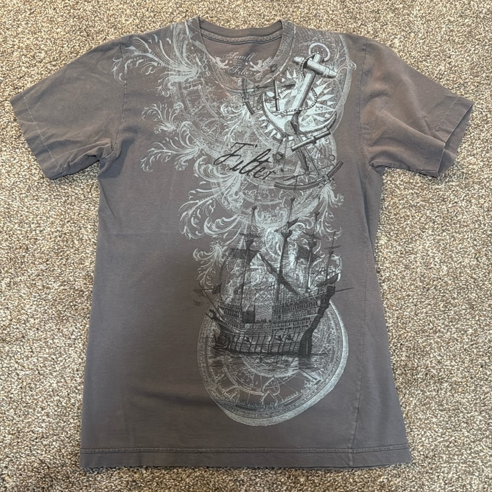 Women’s tshirt